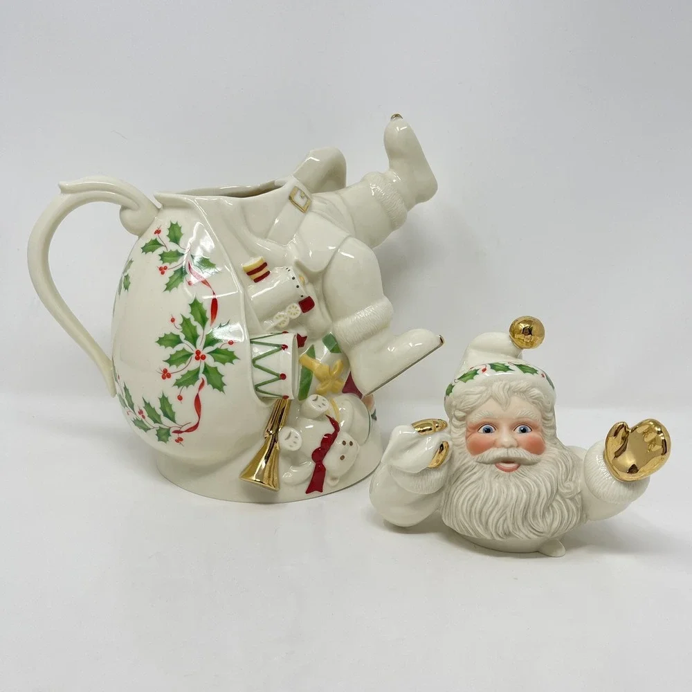 VTG Holiday Santa Collection Teapot By LENOX Skiing Santa‎ Claus 1999 Christmas